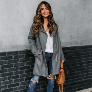 NWOT VICI CINCINNATI POCKETED COAT